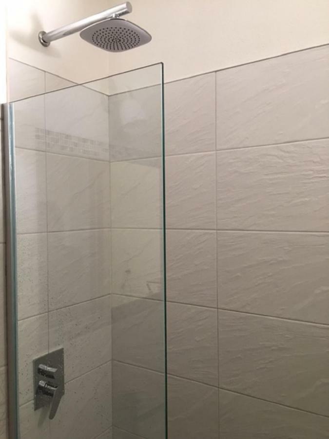 Апартаменты Apartman S Vyhladom Кремница Экстерьер фото